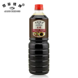 Vinagre maduro fermentado tradicional negro superior elaborado naturalmente concentrado