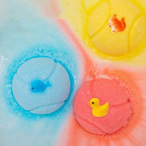 Venta al por mayor colorido rico baño de burbujas Fizzies Bola de baño natural orgánico manteca de karité piel seca hidratar conjunto de bomba de baño - Product Image 2