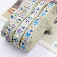 Cintas Jacquard con Motivo Floral de Color Pálido de 2 cm