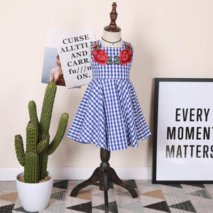 Vente en gros de robes pour filles, nouvelle collection, vêtements pour enfants de boutique, broderies florales, robe à carreaux pour filles - Product Image 1