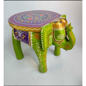 Tabouret décoratif en bois écologique en forme d'éléphant, design Art Déco artisanal, motifs traditionnels peints à la main pour mariage - Product Image 3