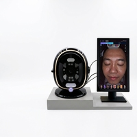 Alat Analisis Kulit Wajah Berbasis AI Offline 10 Spektrum Cahaya RGB UV PL untuk Penggunaan Komersial Analisis Pelembap Desain Lipat