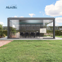 Pergola Bioclimatique Motorisée en Aluminium AlunoTec de Luxe pour Jardin, Toit de Patio à Lames Orientables