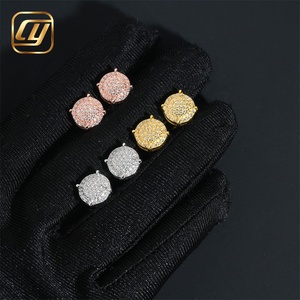 Boucles d'oreilles clous en moissanite, taille brillant rond, sertissage pavé, argent 925 plaqué or 18 carats, bijoux de luxe unisexe - Product Image 4