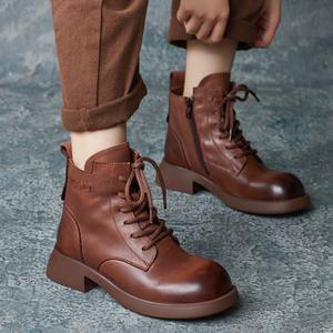 Nouvelles bottes Martin pour femme, style britannique, faites à la main, en cuir de vachette, à bout rond, à lacets croisés, montantes, à talon chaton, collection automne/hiver - Product Image 1