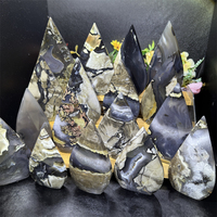 Agate volcanique UV, obélisque en forme de goutte, pierre précieuse polie et rayée, talisman flamme, centre de table d'autel, vitrine de curiosités, vente en gros