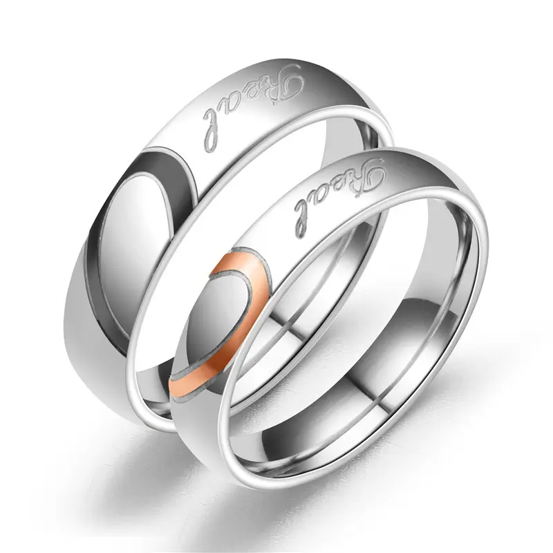 Nuovo stile coreano acciaio al titanio amore coppia mezzo cuore nero rosa oro coppia anello coppia