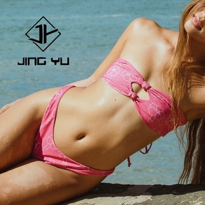 Trajes de Baño de Alta Calidad, Bikini Bandeau, Fabricante de Trajes de Baño Personalizados, Poliéster Reciclado, Impresión a Doble Cara - Product Image 2