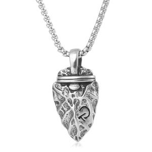 Yunnique – collier avec pendentif en forme de cœur en acier inoxydable, avec chaîne de 60cm, Style Punk rétro pour hommes et femmes - Product Image 1