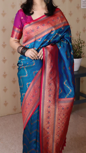 Saree Banarasi en soie douce bleue intemporelle avec zigzag complexe Meenakari Zari tissage parfait pour les célébrations de mariage festif - Product Image 5