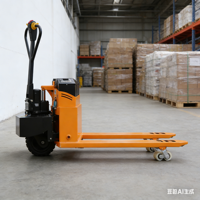 Nouvelle chariot élévateur électrique à batterie lithium-ion entièrement automatique de 3 tonnes, 4 roues motrices, tout-terrain, chariot élévateur à palettes CBD30