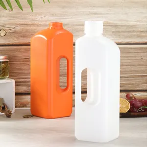 High Quality 2 L 0.5 Gallon HDPE Custom Plastic Jugs With Screw Lid For Water Liquids Container