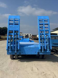 Semi-remorque à plateau surbaissé d'occasion 60T à trois essieux pour le transport <span class=keywords><strong>de</strong></span> machines <span class=keywords><strong>de</strong></span> construction lourdes - <span class=keywords><strong>Prix</strong></span> usine - Product Image 4
