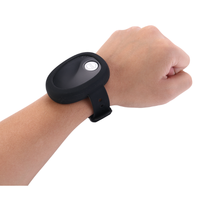 Similar EV07B Llamadas bidireccionales SOS Botón de pánico Mini 4G Rastreador GPS con clip para cinturón para personas mayores Q3 4G Rastreador GPS personal