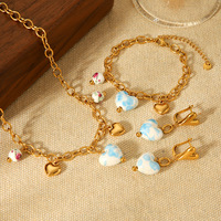 Ensembles de bijoux en acier inoxydable plaqué or 18 carats avec breloques multiples, motif cœur émaillé, style vintage et tendance, personnalisables pour femmes, vente en gros, cadeau pour fête