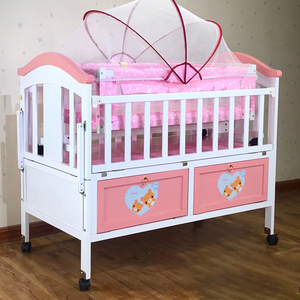 Lits bébé en bois de pin Meubles pour bébé Tête de lit étendue Ouverture latérale avec moustiquaire Roues - Product Image 2