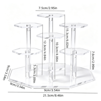 Support d'affichage de parfum en acrylique personnalisé, présentoir cosmétique multi-niveaux avec design hexagonal transparent pour comptoir de magasin de détail