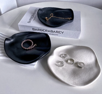 Plateau à bijoux en céramique noir et blanc mat et brillant, personnalisable avec logo, pour bagues, rouges à lèvres, présentoir, ornement