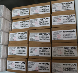 Nuevo Sensor de Desplazamiento Lineal Original Gefran PY-2-F-050 con Reseteo Automático por Resorte, Serie PY2, Carrera de 50mm - Product Image 1