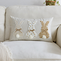 Housses de coussin décoratives modernes en faux lin, motif lapin de Pâques, avec pompons 3D mignons, brodées, amovibles et lavables, vente en gros