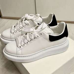 Chaussures de marche décontractées pour femmes, légères, respirantes, avec empeigne en mesh, embout en acier, antidérapantes - Product Image 1