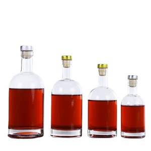 Meilleure vente en gros <span class=keywords><strong>de</strong></span> bouteilles en verre <span class=keywords><strong>de</strong></span> luxe personnalisées transparentes vides <span class=keywords><strong>de</strong></span> 100 ml, 500 ml, 750 ml pour <span class=keywords><strong>gin</strong></span>, vin, rhum, vodka, whisky, spiritueux, liqueurs, avec bouchon en liège - Product Image 5