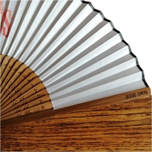 พัดลมมือถือขนาดใหญ่พับได้ทำจากไม้ไผ่กำหนดเองของขวัญธุรกิจแกะสลัก - Product Image 5