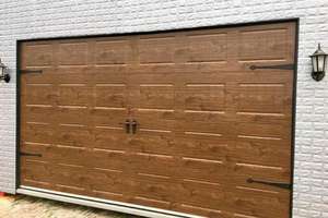 2024 moderne blanc automatique industriel sectionnel <span class=keywords><strong>porte</strong></span> piétonne bon prix bifold <span class=keywords><strong>porte</strong></span> <span class=keywords><strong>de</strong></span> <span class=keywords><strong>Garage</strong></span> en gros <span class=keywords><strong>porte</strong></span> <span class=keywords><strong>de</strong></span> <span class=keywords><strong>Garage</strong></span> électrique - Product Image 3