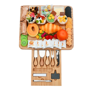 Tabla de queso de bambú y tabla de charcutería Juego de tabla de charcutería Bandeja de charcutería con juego de cuchillos - Product Image 1