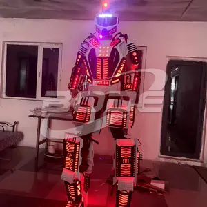 Indossabile Led Robot Costume LED vestiti Stilt Walker Costume disfrattura Halloween LED vestito Costume casco
