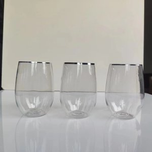 <span class=keywords><strong>Verre</strong></span> à vin <span class=keywords><strong>en</strong></span> <span class=keywords><strong>plastique</strong></span> sans pied de 16 oz avec bord argenté, tasse à champagne <span class=keywords><strong>en</strong></span> <span class=keywords><strong>plastique</strong></span> incassable et réutilisable pour la maison, le bureau, les bars et le mariage - Product Image 1