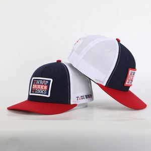 Gorra deportiva para hombre de 6 paneles con logotipo de parche bordado OEM BSCI, gorras de algodón azul marino personalizadas al por mayor, gorra de camionero de moda de alta calidad - Product Image 1