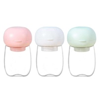 Distributeur d'eau pour chiot haute transparence et résistant aux chocs, bouteille d'eau pour animaux de compagnie mignonne en forme de macaron avec cordon de suspension