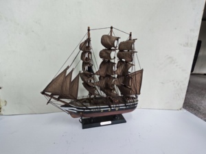 Modèle de bateau à voile en bois artisanal 'Le Danube' - Art et artisanat Feng Shui, décoration <span class=keywords><strong>nautique</strong></span> pour la maison, cadeau pour le bureau - Product Image 6