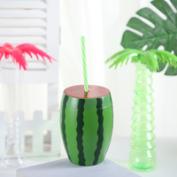 Vente en gros 600ml tasse de jus en forme de pastèque avec paille pour bar de fête