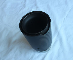 Embouts de Tuyaux d'Échappement de Voiture en Fibre de Carbone Style <span class=keywords><strong>Akrapovic</strong></span> de Qualité Supérieure pour BMW - Product Image 3