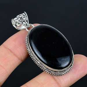 Pendentif en pierre précieuse d'onyx noir naturel plaqué argent 925 fait à la main Bijoux vintage de grande taille Charme chrétien unique Lot inclus - Product Image 1