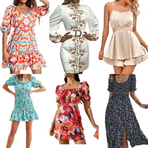 选择连衣裙: 清仓库存大量用于波西米亚花卉连衣裙的时尚清算