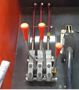 Máy móc nông nghiệp bộ phận đa cách thủy lực Van điều khiển gj1134a P40 P80 monoblock van <span class=keywords><strong>Joystick</strong></span> <span class=keywords><strong>3</strong></span> leves - Product Image 1