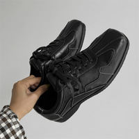 Zapatos Deportivos Clásicos Minimalistas con Cordones de Microfibra, Estilo Retro Moderno, Color Negro Neutro, para Hombre y Mujer