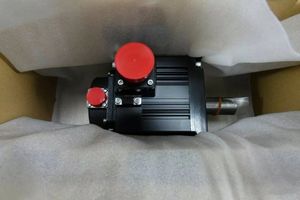 Moteur 1 kW série HG-SR, contrôleur de moteur HG-SR102, moteur série HG-SR 1 kW, pilote de moteur HG-SR102 - Product Image 2