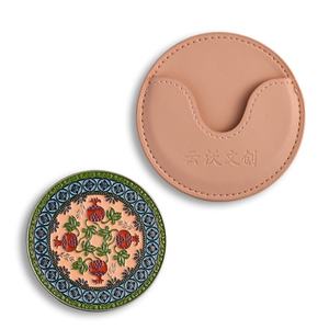 Hot Selling Hand Held Mirror Professional Pad Enamel Blank <b>Vanity</b> Travel <b>Make</b> <b>up</b> PU Pouch Cosmetic Mirror - Product Image 1