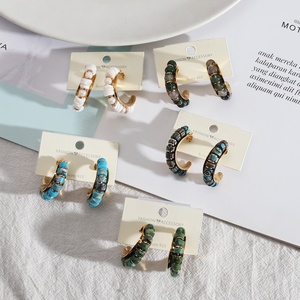 Pendientes de Aro con Cuentas en Forma de <span class=keywords><strong>C</strong></span>, de <span class=keywords><strong>Moda</strong></span>, al por Mayor, para Mujer, Color Dorado, Joyerí<span class=keywords><strong>a</strong></span> de Acero Inoxidable - Product Image 4