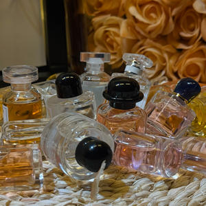 Flacone Spray in Vetro da 5ml 10ml per Campioni di Profumo, Fragranza Fruttata, Comodo da Portare, Eau De Parfum per <span class=keywords><strong>Donne</strong></span> - Product Image 6