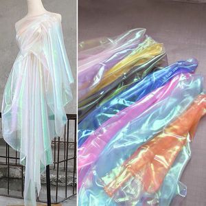 Magnifique organza irisé, un tissu très transparent disponible en sept couleurs, utilisé pour les bijoux, les robes de princesse et les costumes de spectacle. - Product Image 1