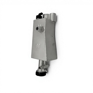 Tanque de Refrigerante de Aluminio LAVITIIN para Radiador X3/X5/323i/323Ci/325i/325xi/325Ci/328i/328Ci/330i/330xi/330Ci - Product Image 6
