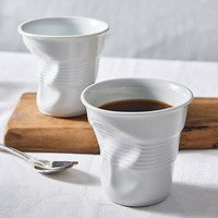 Tasse à café en céramique froissée irrégulière 200 ml, mug blanc froissé de style nordique français pour latte et thé de l'après-midi