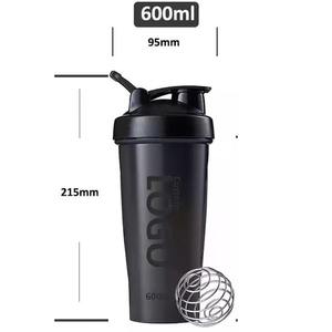 カスタムロゴ 600ml プラスチック製 ジム用ウォーターボトル 直飲み フィットネス プロテインパウダーシェイカーボトル 旅行・熱湯対応 - Product Image 4