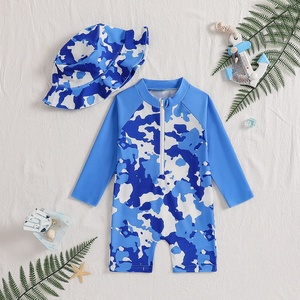 Maillot <span class=keywords><strong>de</strong></span> <span class=keywords><strong>bain</strong></span> une pièce à manches longues pour bébé garçon, imprimé camouflage bleu et blanc, en spandex/polyester, avec fermeture éclair, <span class=keywords><strong>bonnet</strong></span> <span class=keywords><strong>de</strong></span> <span class=keywords><strong>bain</strong></span>, deux pièces, pour la plage - Product Image 1