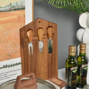 Vente en gros de toutes dernières planches à fromage et charcuterie en bois d'acacia et ensemble de 3 couteaux jetables pour une personne pour la cuisine pain aux fruits - Product Image 5